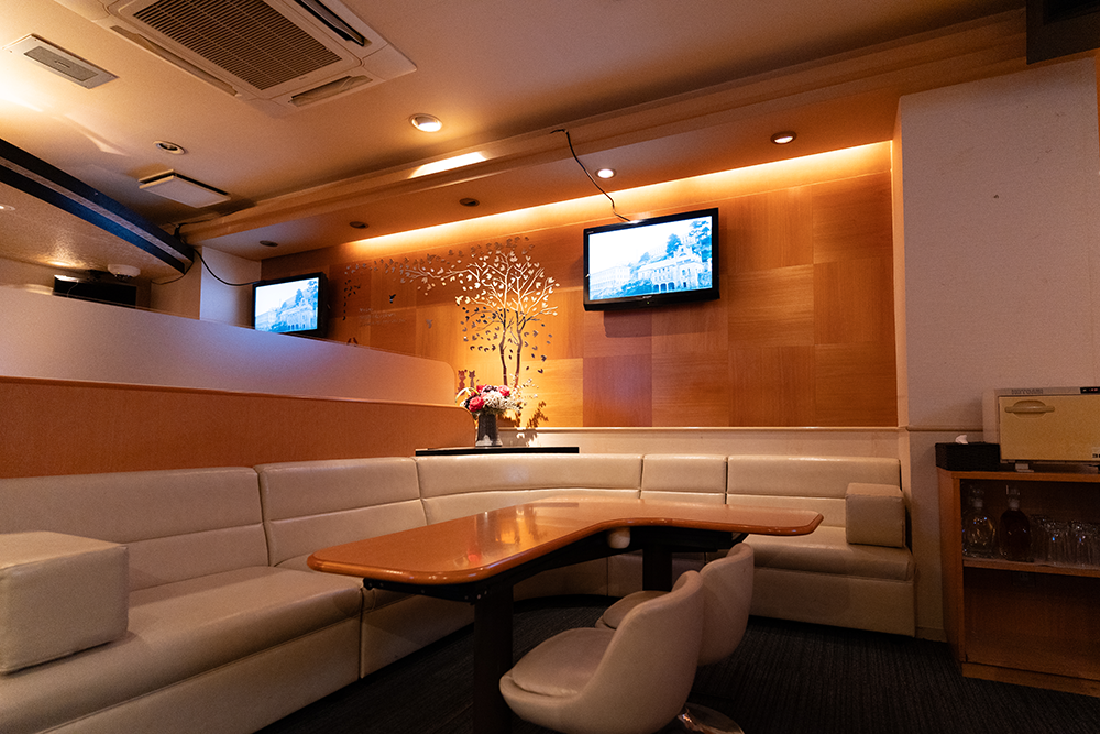 K-lounge店内ギャラリー